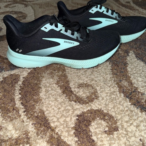 Brooks Black and Mint Athletic Sneakers - Picture 3 of 3